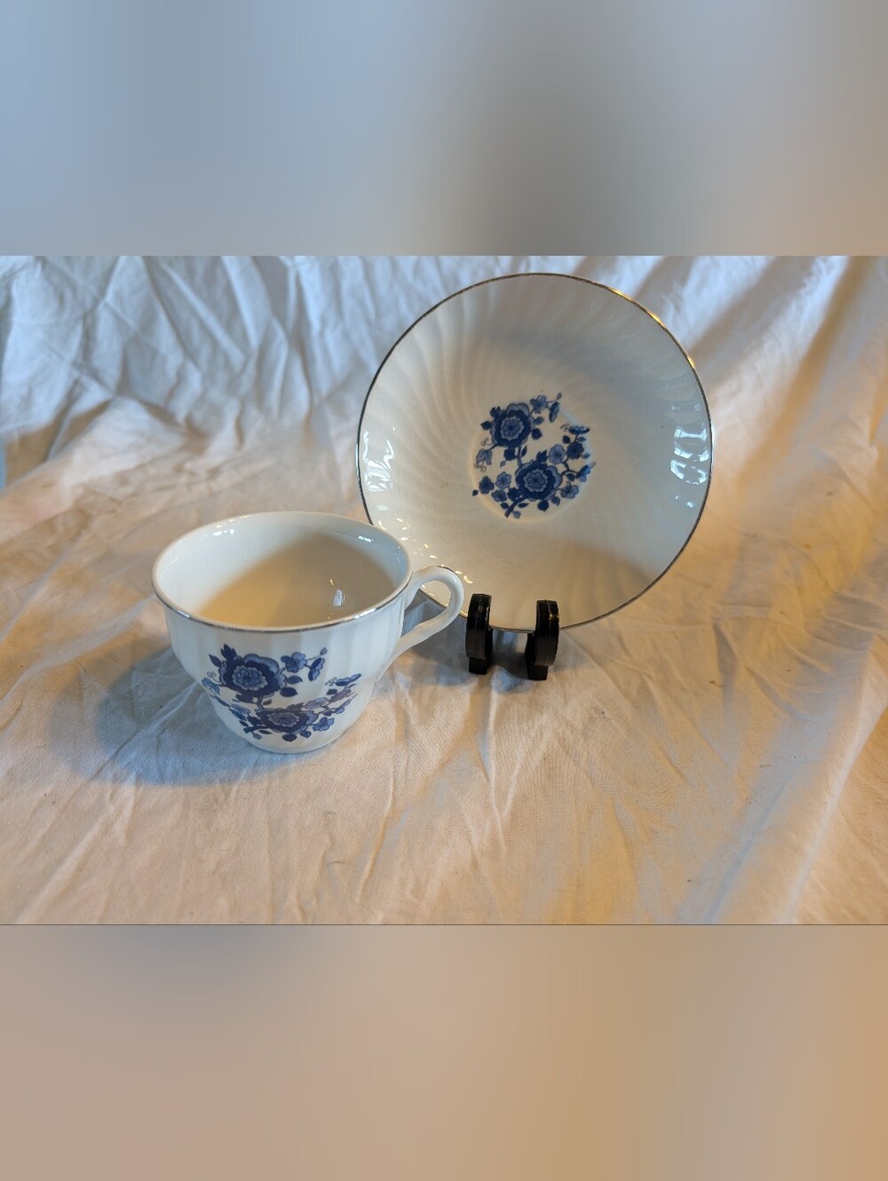 2/20$ Wedgwood White and Blue Floral Teacup and Saucer